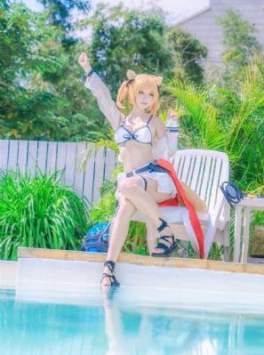 丰满少妇肥唇翘臀ⅩXX-日韩电影有字幕完整版